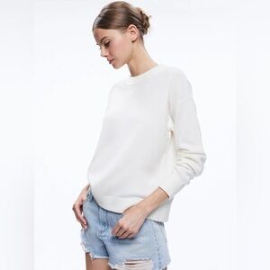 Alice + Olivia Fila Crewneck Wool Cashmere Pullover Sweater in Soft White